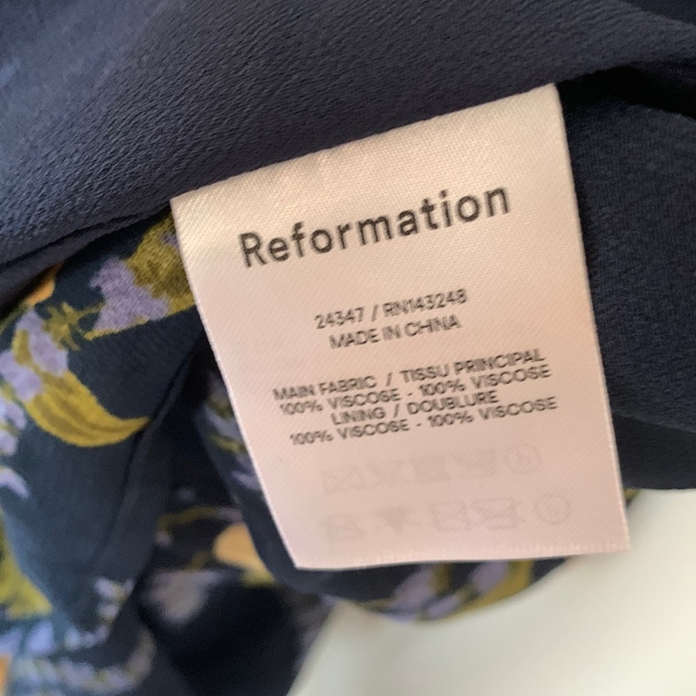 Reformation Juliette Dress in Petite Jardin, 6 - Picture 11 of 11